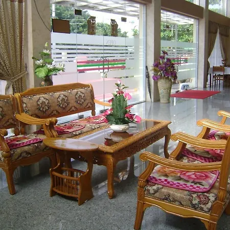 Royal Boss Hotel